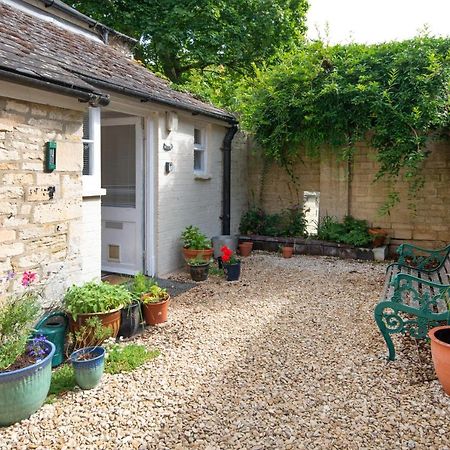 The Courtyard Cirencester Eksteriør billede