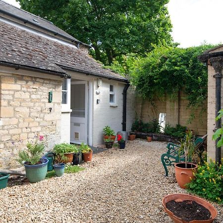 The Courtyard Cirencester Eksteriør billede